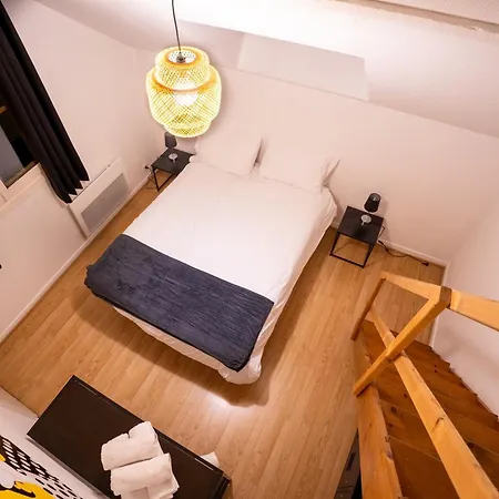 Апартаменты Centre 50 M2 Rue Sainte Croix Des Pelletiers Руан