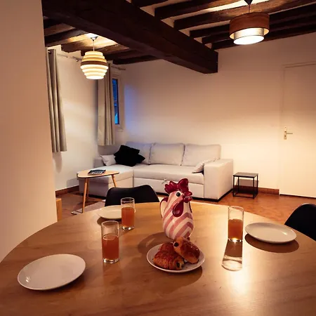 Centre 50 M2 Rue Sainte Croix Des Pelletiers