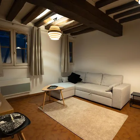5 Personnes 50 M2 Hyper Centre روان