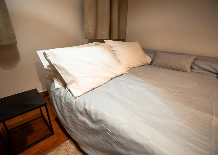 Centre 50 M2 Rue Sainte Croix Des Pelletiers Appartement